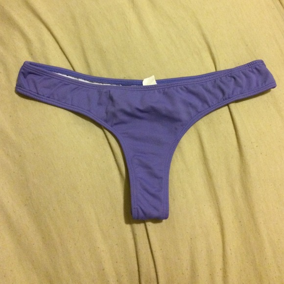 Brazilian bikini - Picture 1 of 1