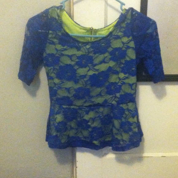 Flarred shirt - Picture 1 of 1