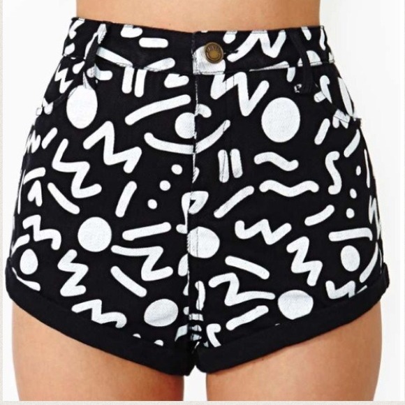 Lazy Oaf x Nasty Gal Scribble High-waisted shorts