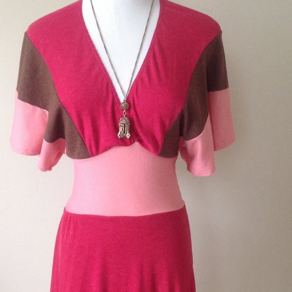 Disco Colorblock Dress by Sweet Caroline - Picture 2 of 4