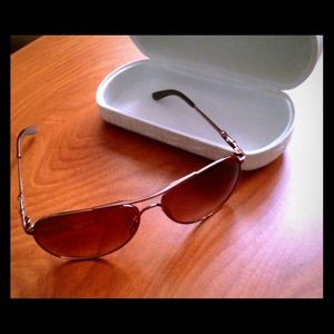 "Deal of the day" REDUCED**Oakley Sunglasses