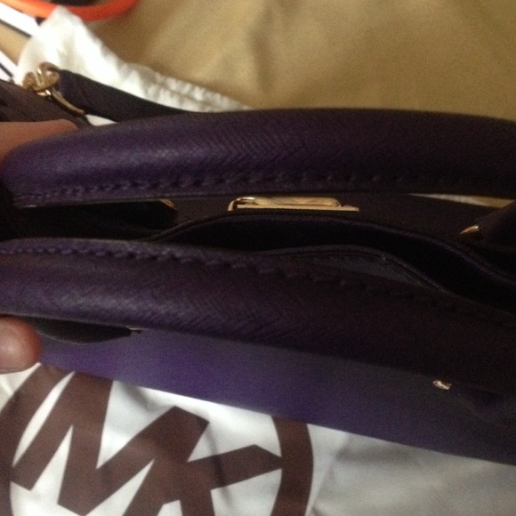 Sold💜 - Picture 4 of 4