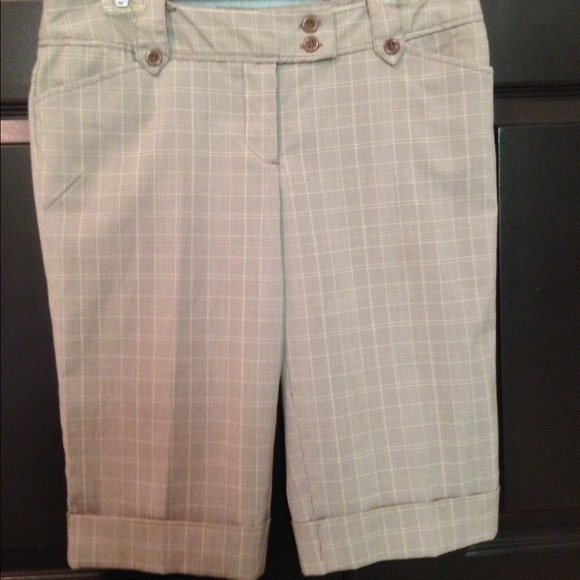Capri shorts pants