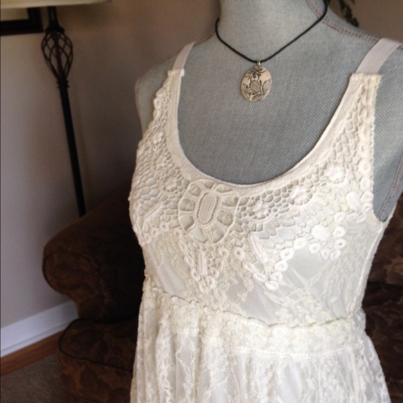 🌺BUNDLED🌺 off-white dress. - Picture 2 of 4