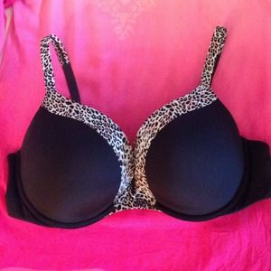 🎀Victoria Secret Push Up🎀