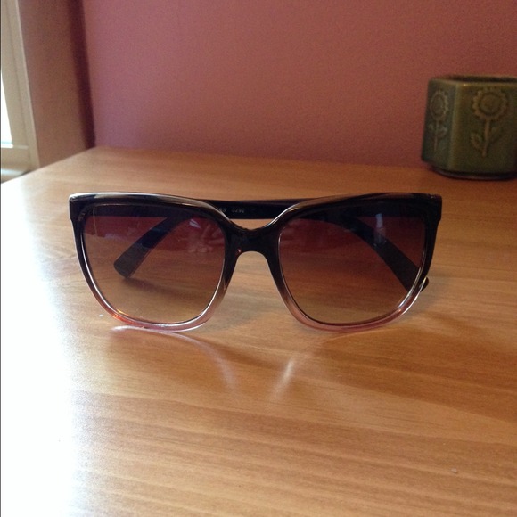 American Eagle Outfitters Sunglasses