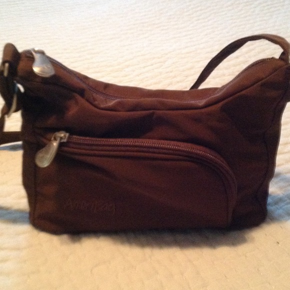 Handbag