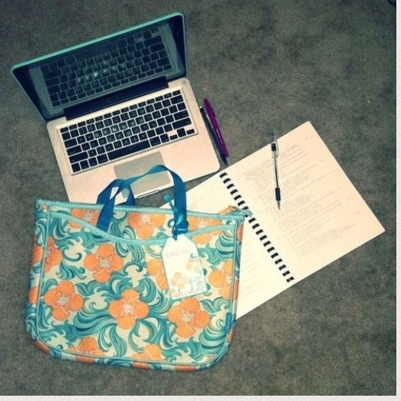 NEW Lilly Pulitzer Laptop tote bag 15 - Picture 6 of 7