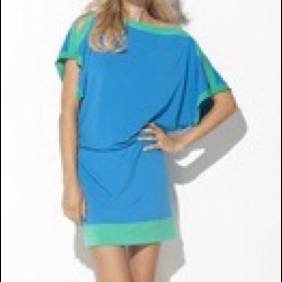 Laundry by Shelli Segal Split Sleeve Dress