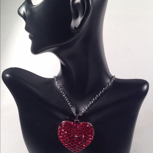 Heart necklace
