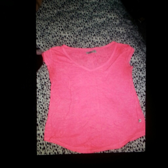 Hollister Neon tee S