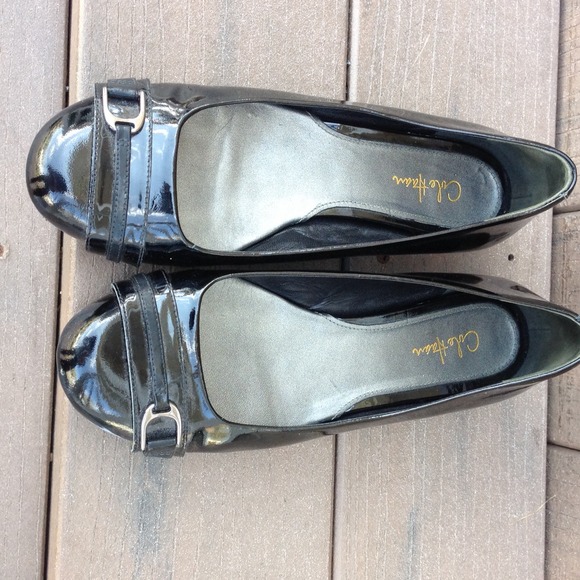 Cole haan w nike air flats