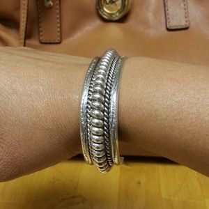 Tahe Native American cuff sterling bracelet Unisex