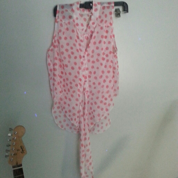 Botique collared button up L