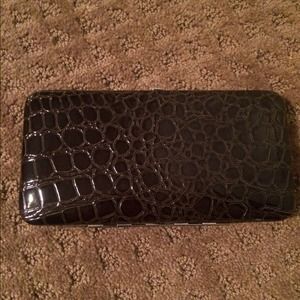 Brown alligator skin wallet