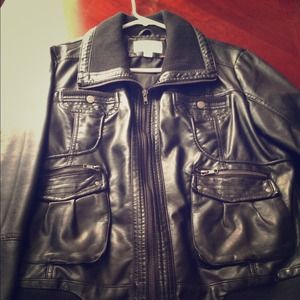 💖Cute faux leather jacket💖  ❗️price lowered❗️