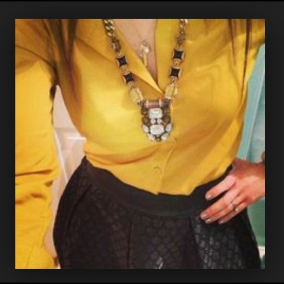 Stella & Dot Phoenix necklace