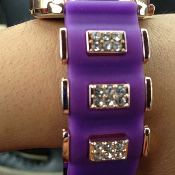 ❌❌❌SOLD❌❌❌Purple Stylish Bundle - Picture 2 of 3