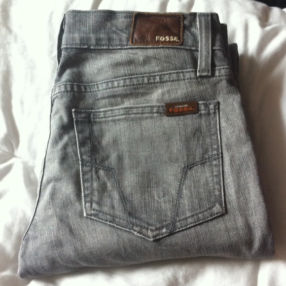 Fossil Genuine Denim REDUCED PRICE❗️