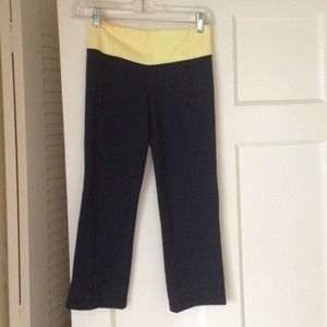 Lululemon Gather and Crow crops