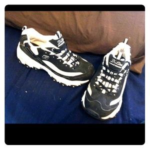 D'lites Skechers