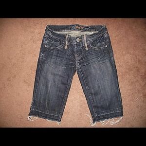 SALE!Miss Me Bermuda Dark Wash Shorts 26