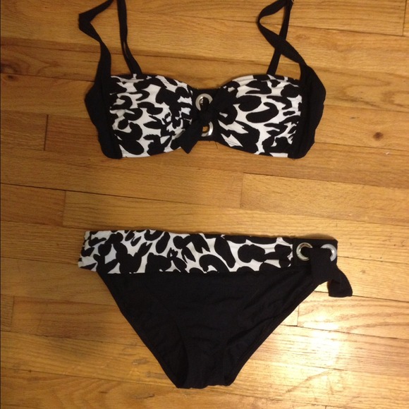 Sexy black and white bikini