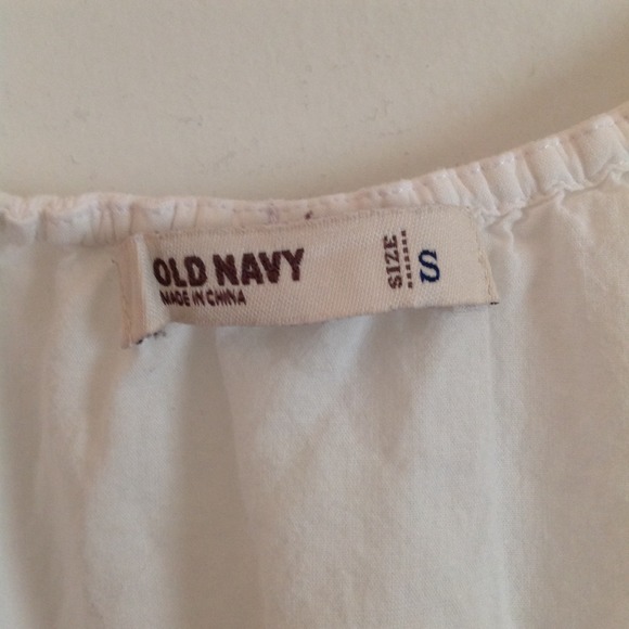 Ruffle tank - Picture 2 of 2