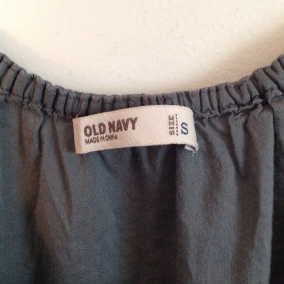 Ruffle tank - Picture 2 of 2