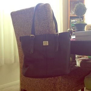 Anne Klein Med black handbag .