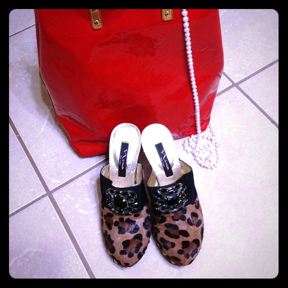 Nina New York shoes size 6.5 rhinestone & studs - Picture 1 of 4