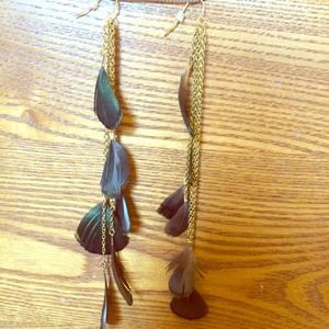 Buy 2, get 1 free-Long chain & feather earrings