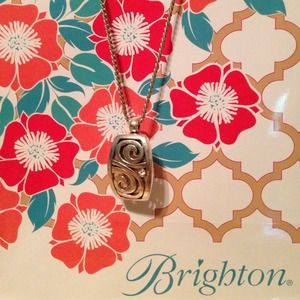 Brighton Badge Clip