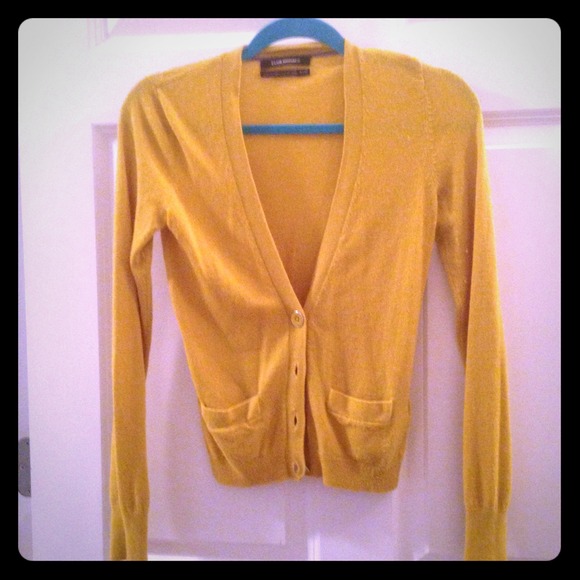 Club Monaco sweater