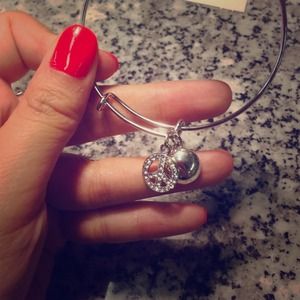 Silver Peace Sign Bracelet