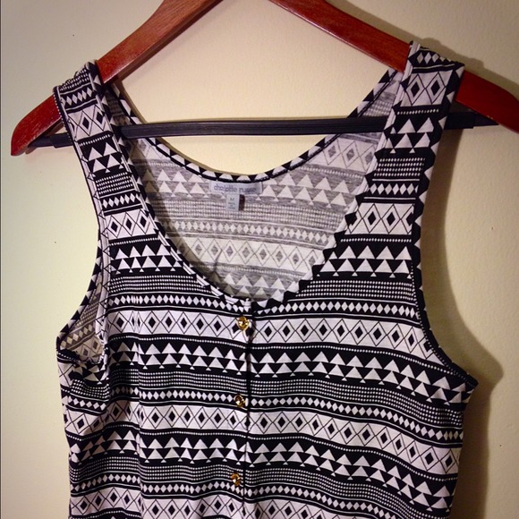 Aztec Tie Front Tank - Picture 4 of 4