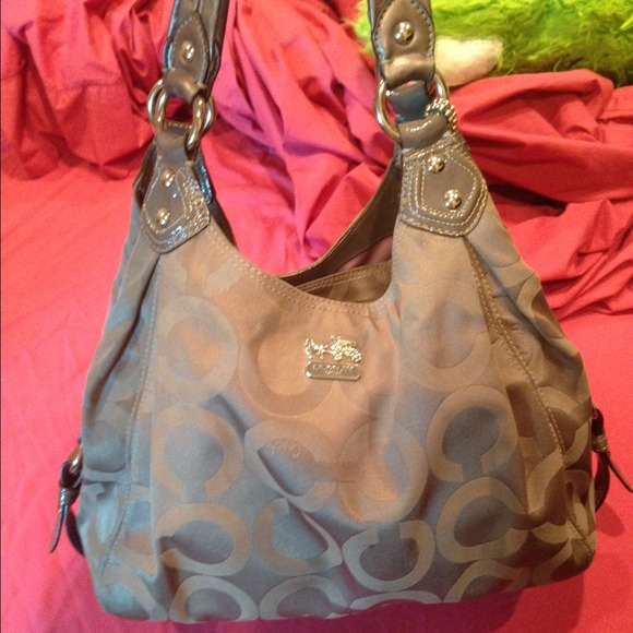 Coach Handbags - AUTHENTIC Couch purse and wallet