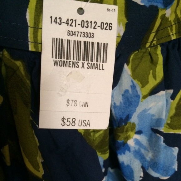 Women XS mini skirt floral Abercrombie & Fitch - Picture 3 of 3