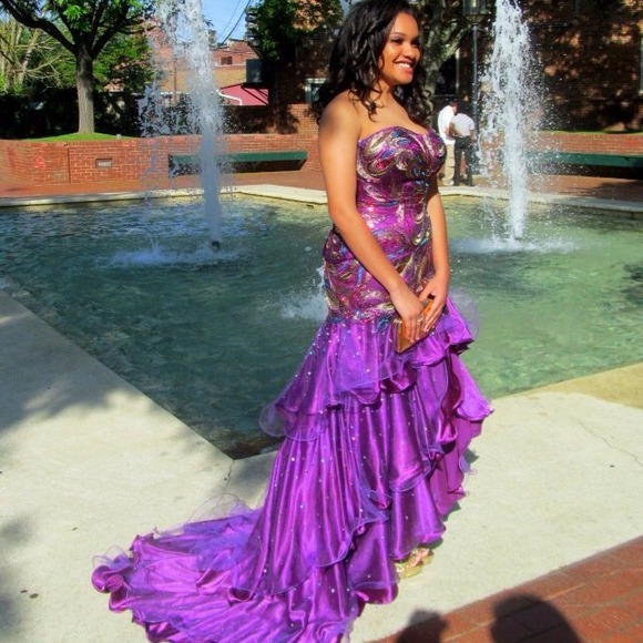 PROM DRESS FOR SALE - Picture 1 of 3
