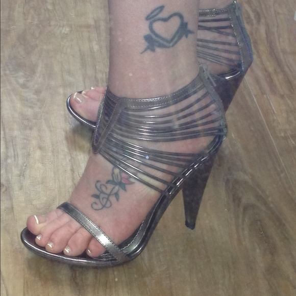 Fredericks of Hollywood pewter heels