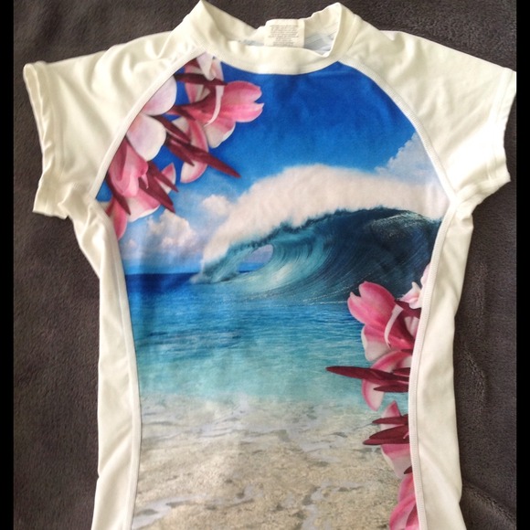 Rash guard