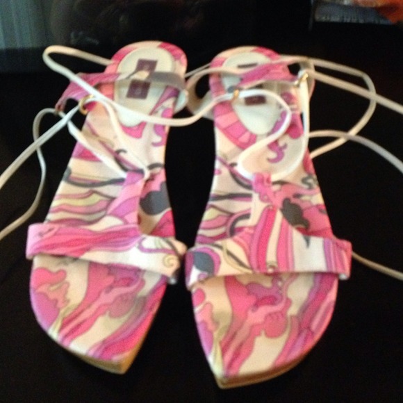 Emilio Pucci shoes size 7.5 sandals - Picture 2 of 3