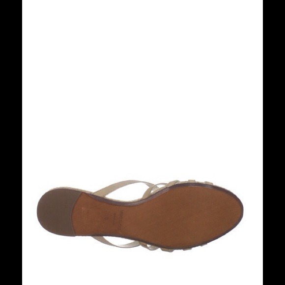 MOVING SALE!  New Delman Blair Flat Sandal - Picture 4 of 4