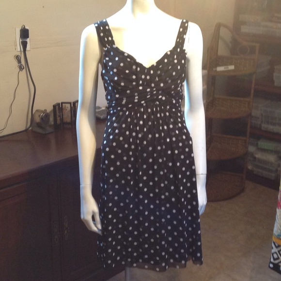 ISOLD SOLD!IINC Black dress w/White poka-dots NWOT - Picture 2 of 4