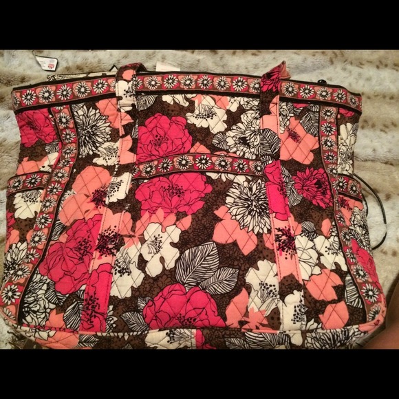 Vera Bradley large tote