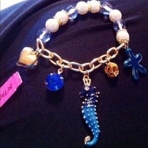 Betsey Johnson seahorse bracelet