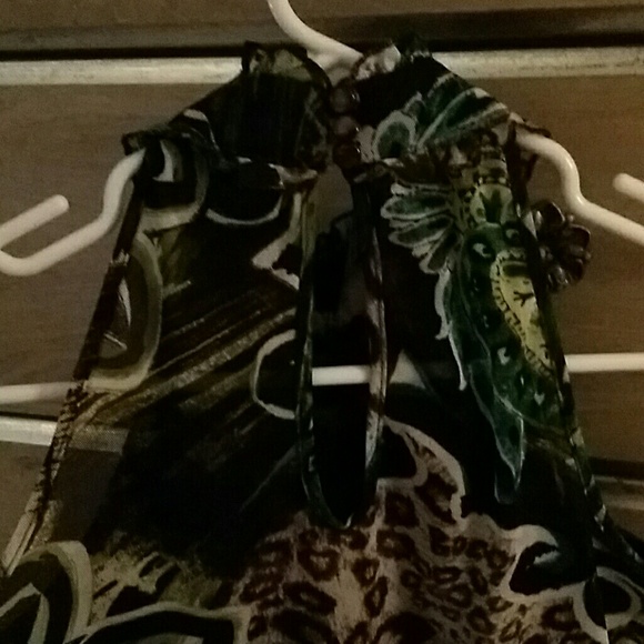 XOXO Ruffled Halter Top - Picture 4 of 4