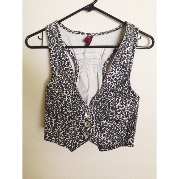 Cheetah Print Vest