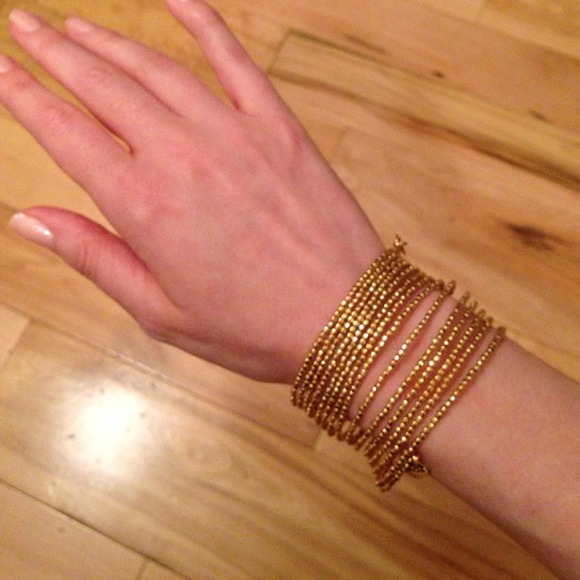 Stella & Dot coil bracelet