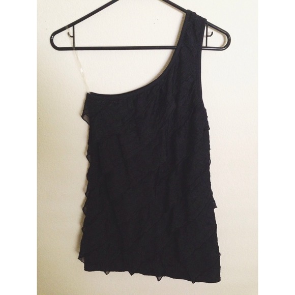 One-Shoulder Lace Layered Top
